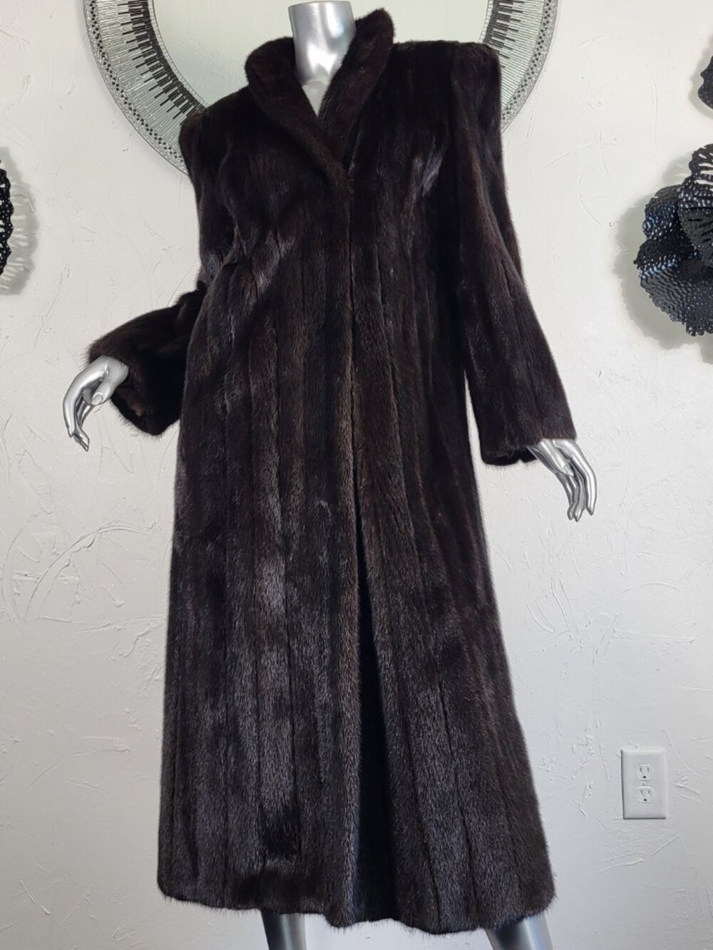 $5000 APPRAISAL~L~VINTAGE BROWN RANCH GENUINE REAL FULL LENGTH MINK FUR COAT - Picture 7 of 16